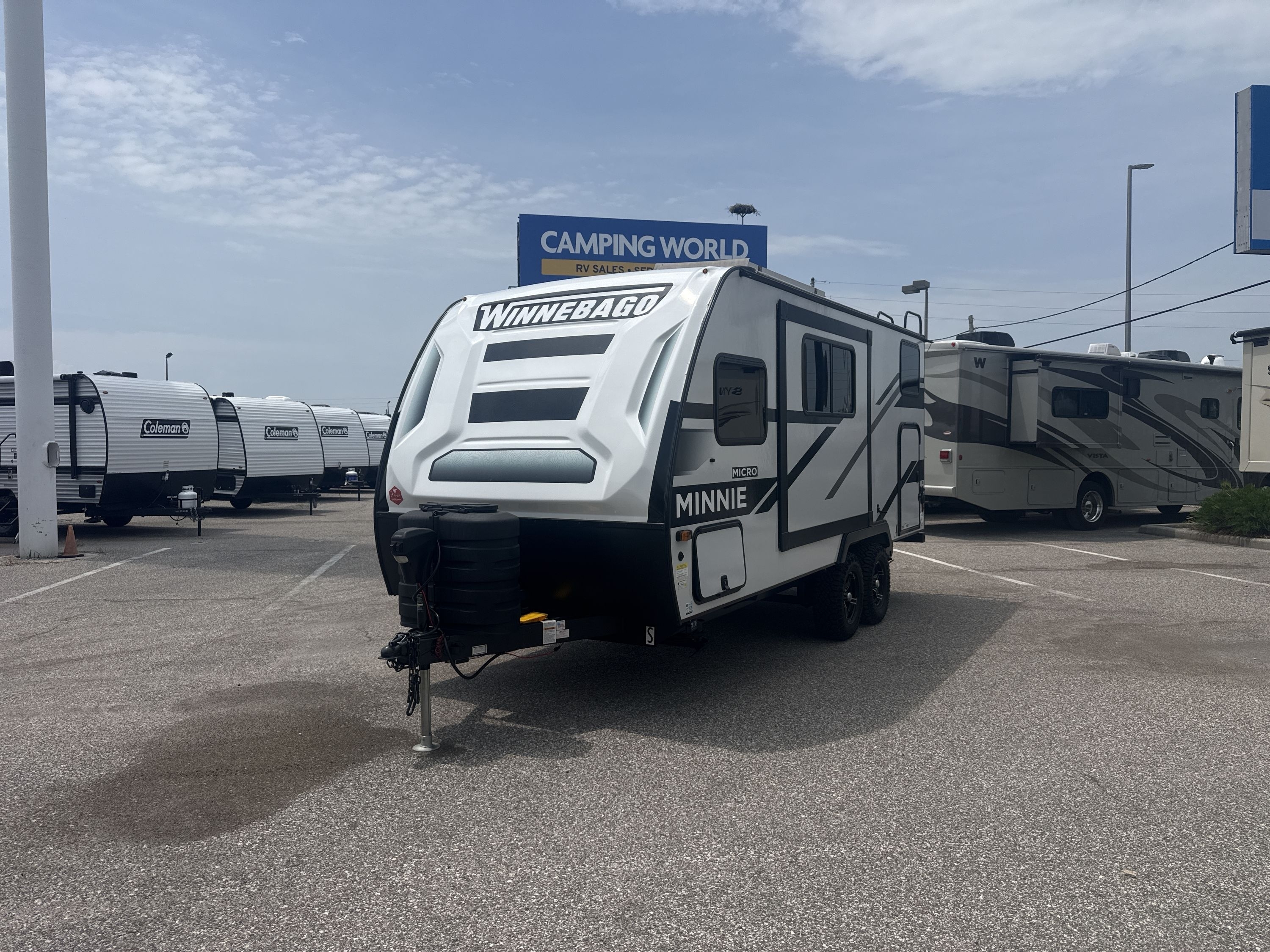 2024 Winnebago MICRO MINNIE 2100BH in holiday FL