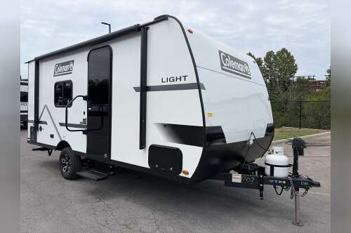 2026 Keystone COLEMAN LIGHT 17RX in branson MO