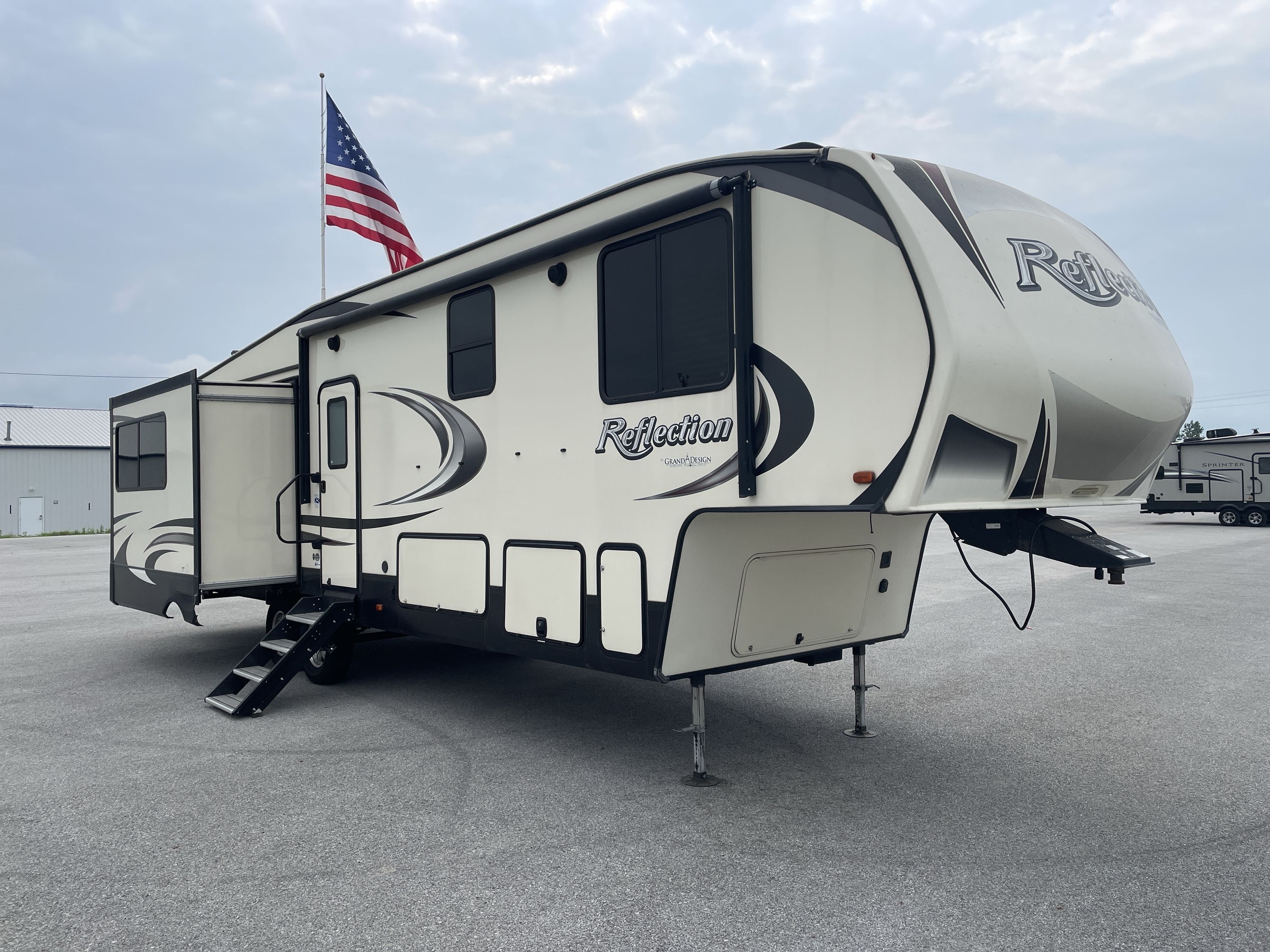 2019 Grand Design REFLECTION 31MB in davenport IA