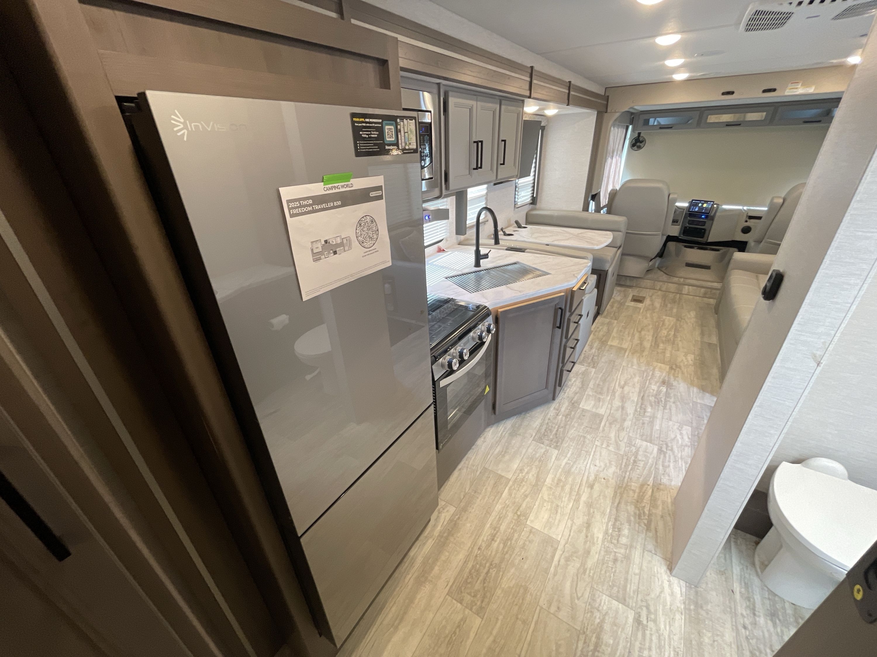 2025 Thor FREEDOM TRAVELER B30 in monticello MN