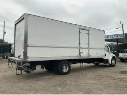 2020 FREIGHTLINER BUSINESS CLASS M2 106