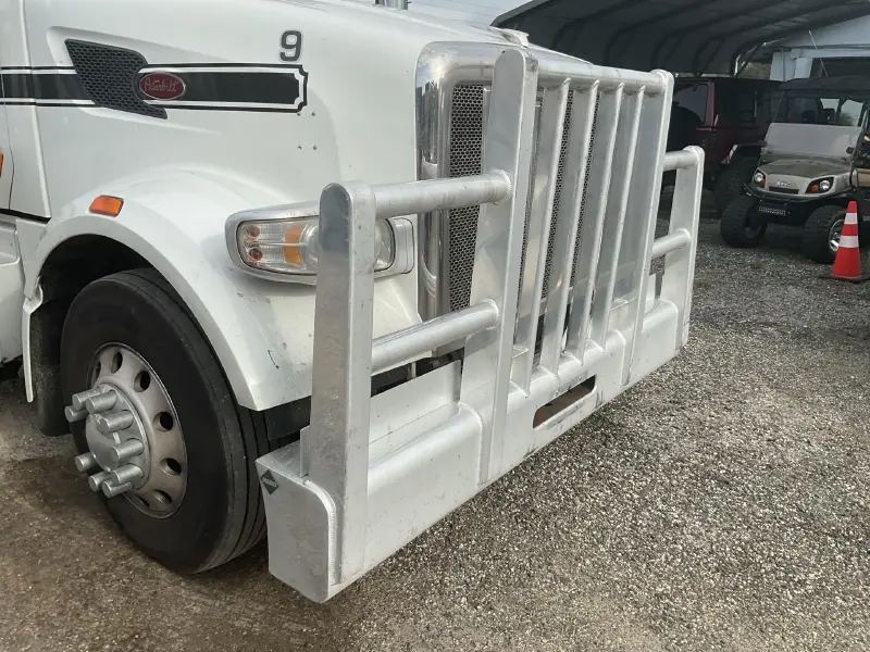 2019 PETERBILT 567