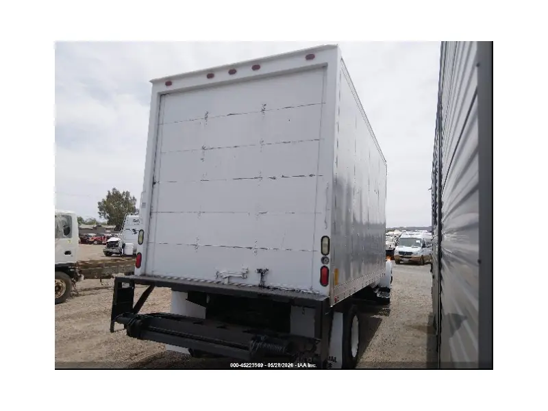 2005 CHEVROLET 5500