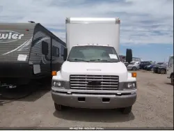 2005 CHEVROLET 5500