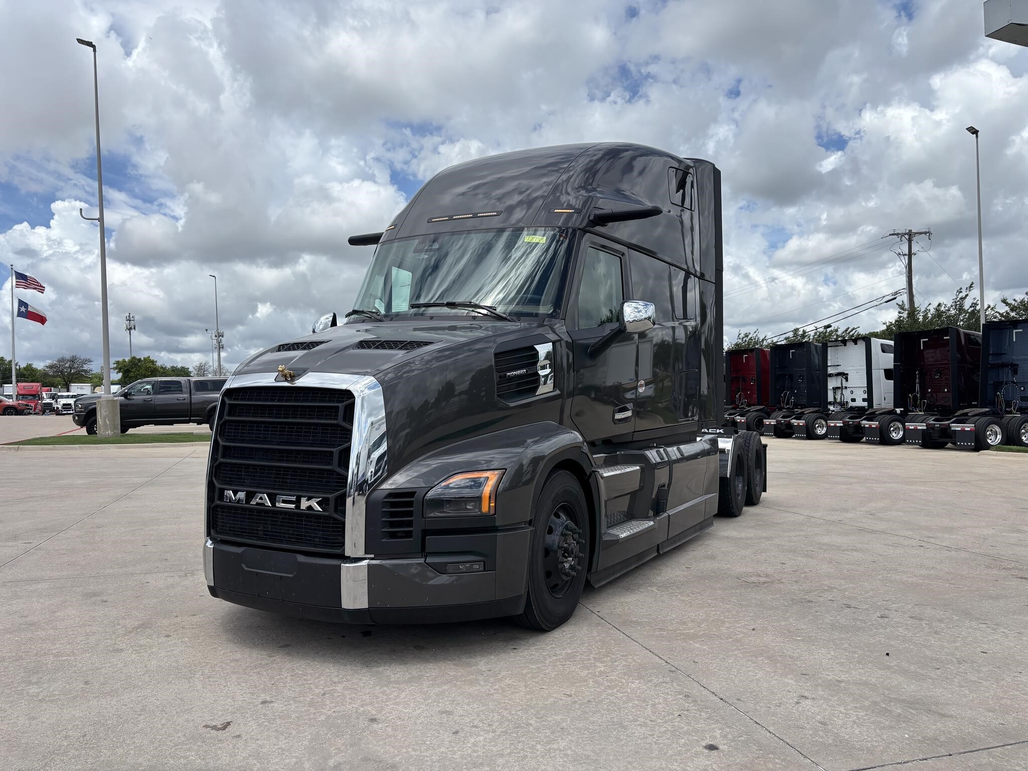 2027 MACK PIONEER 64T in Dallas, TX