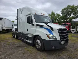 2022 Freightliner Cascadia