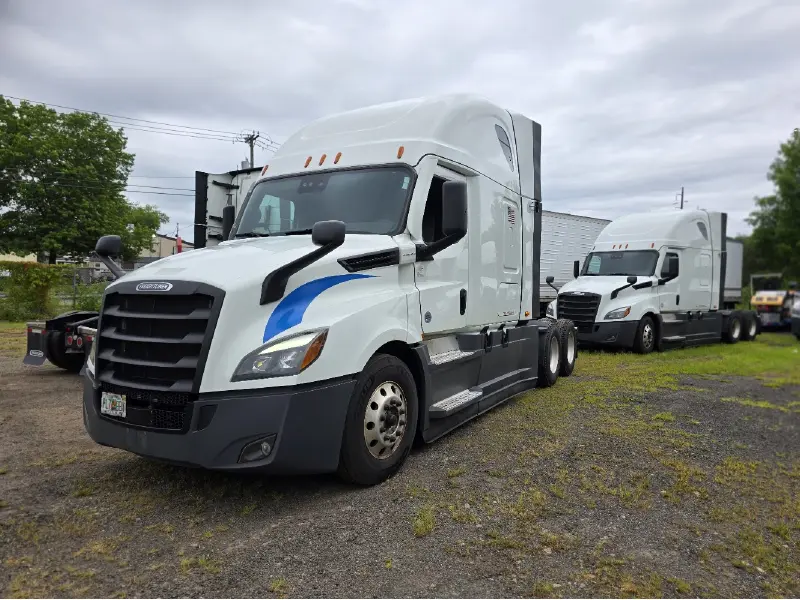 2022 Freightliner Cascadia