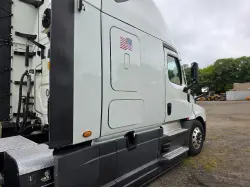 2022 Freightliner Cascadia