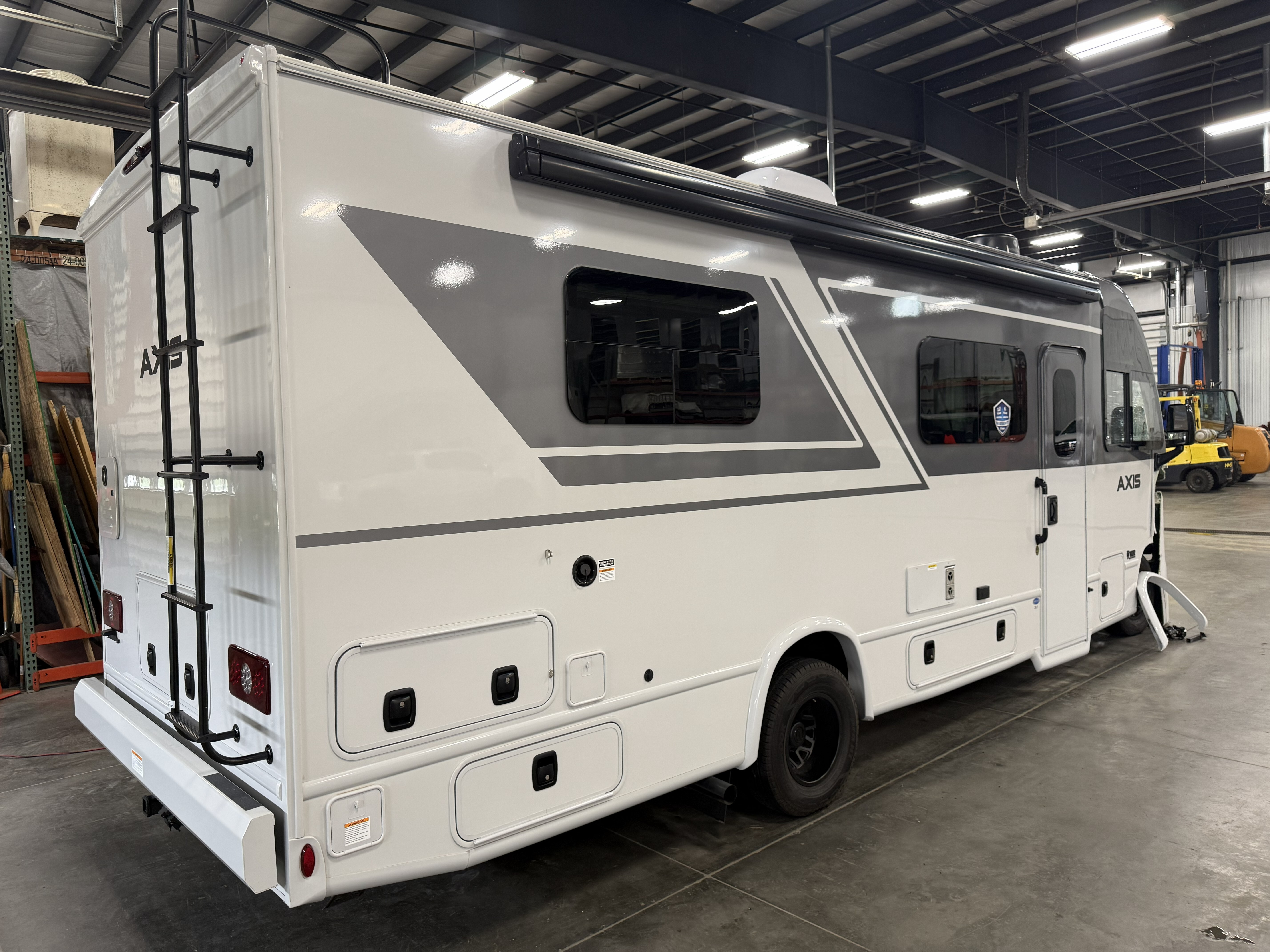 2027 Thor Motor Coach AXIS 26.1 in wayland MI