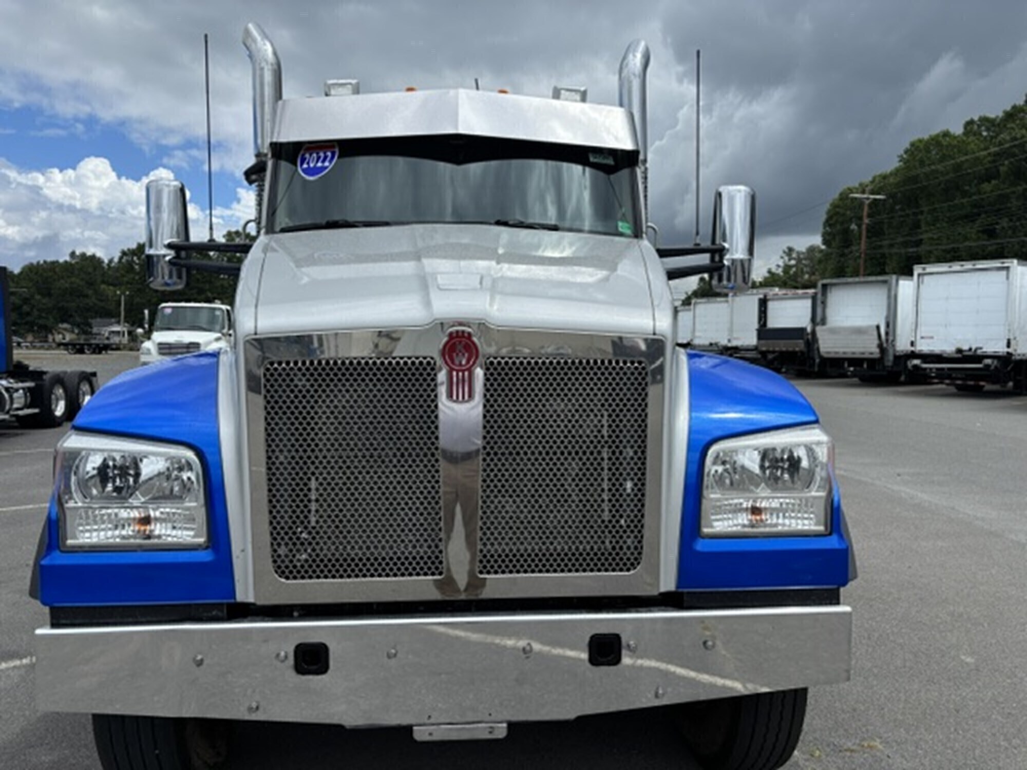 2022 KENWORTH T880 in Weyers Cave, VA