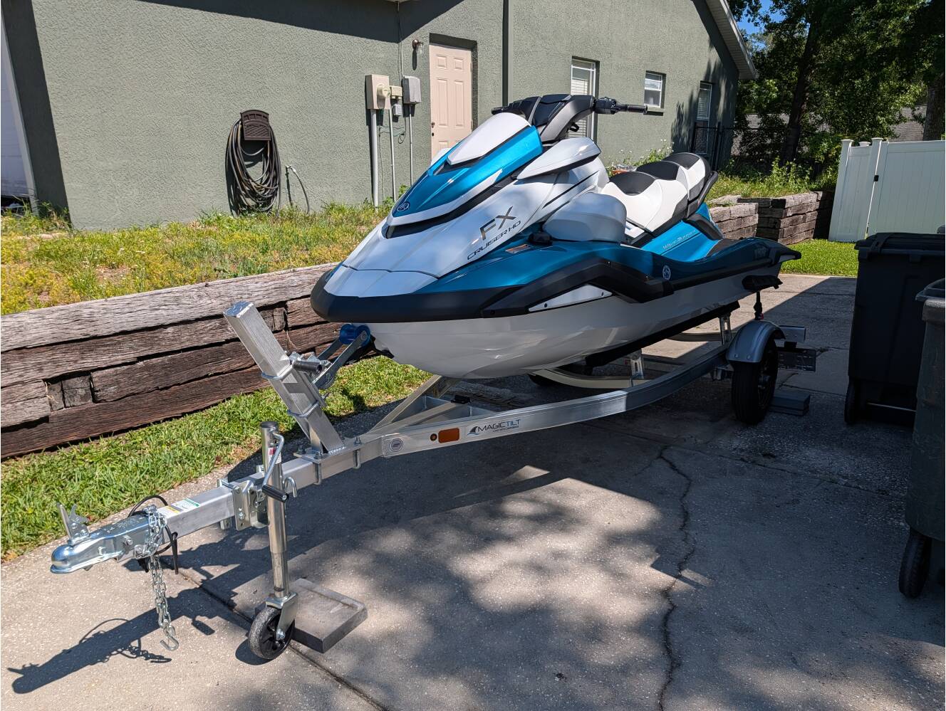 A photo of this 2026 Yamaha WAVERUNNER FX CRUISER HO