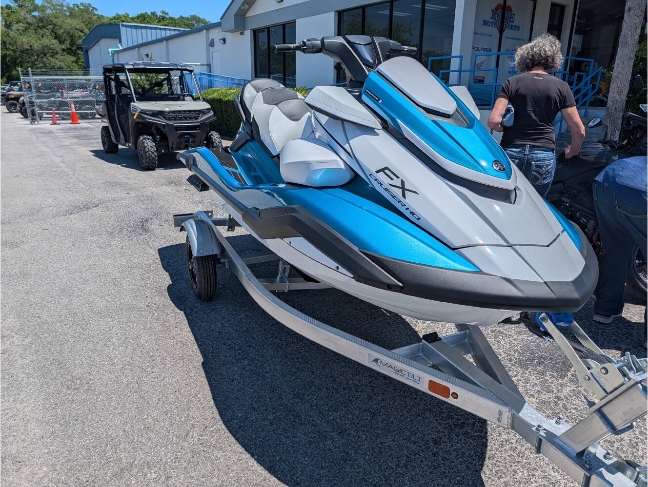 A photo of this 2026 Yamaha WAVERUNNER FX CRUISER HO