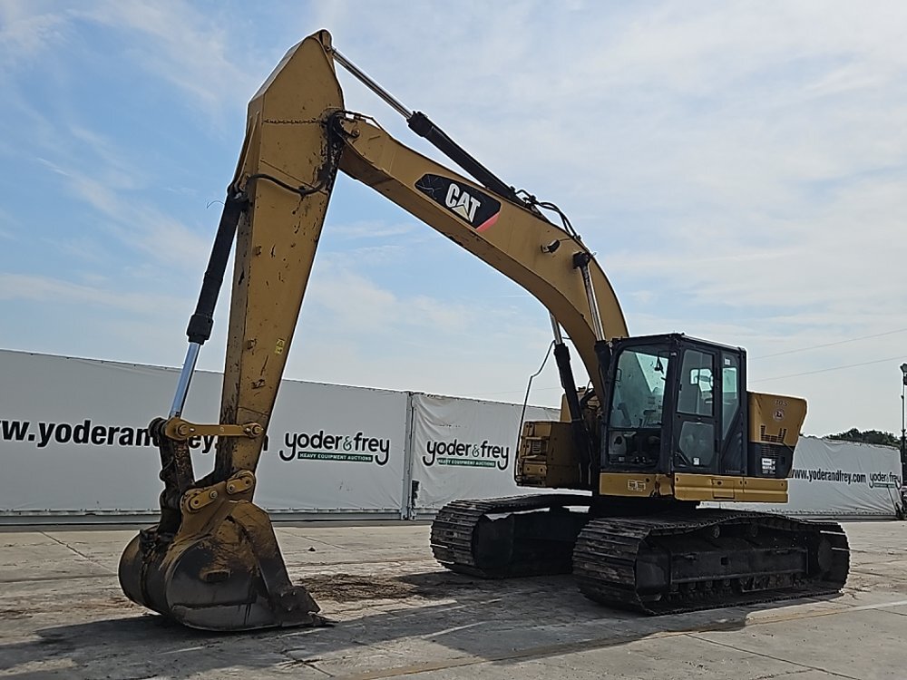 2013 CAT 328D in North Baltimore, OH
