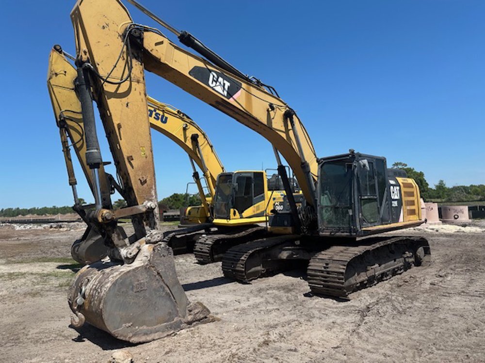 CAT 329EL in North Baltimore, OH