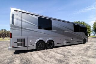 2027 PREVOST LOKI H3-45