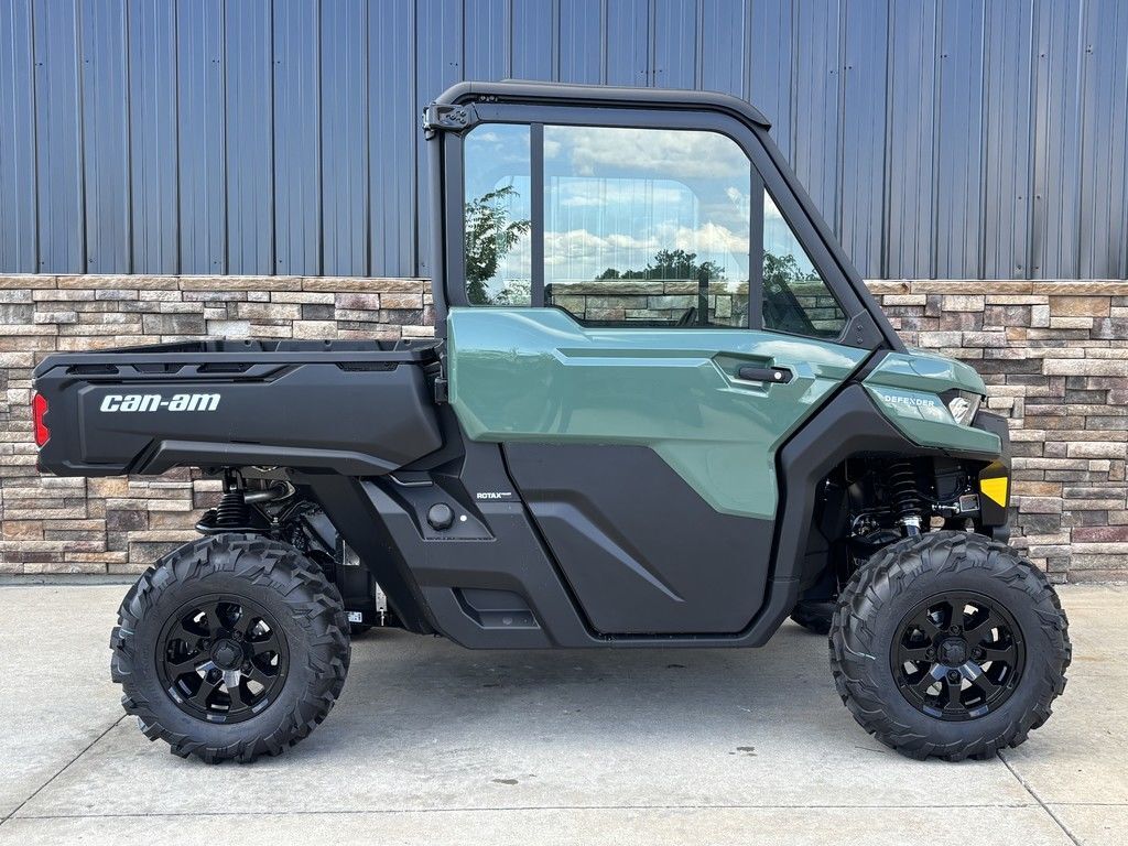 2026 Can-Am Defender DPS CAB HD10 in romney WV
