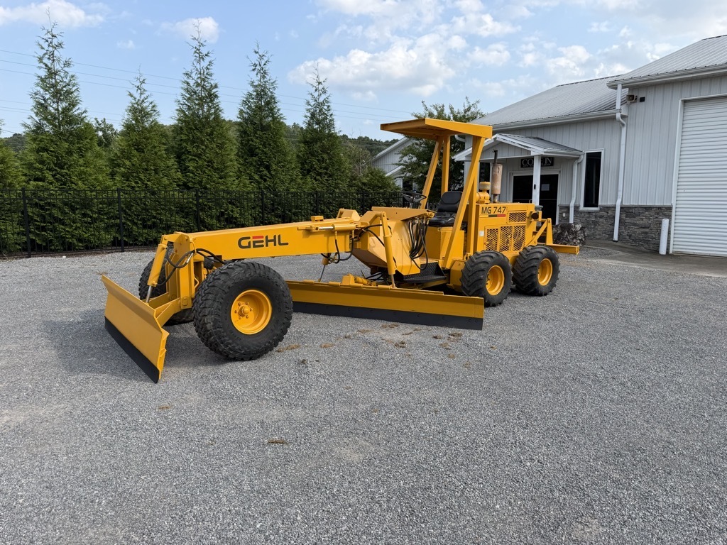 1994 GEHL MG747 in Dunlap, TN