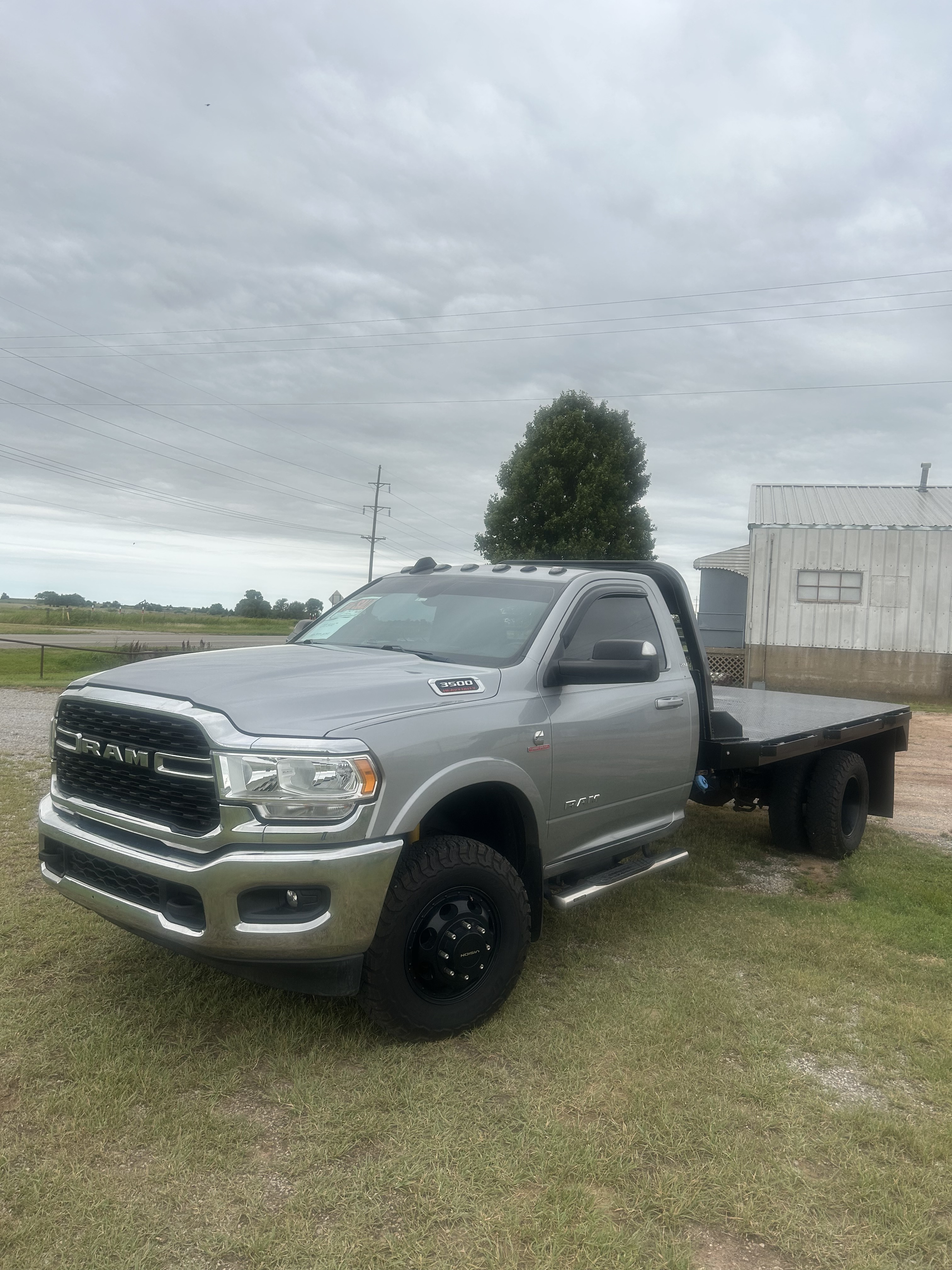2022 RAM 3500 SLT in Jet, OK