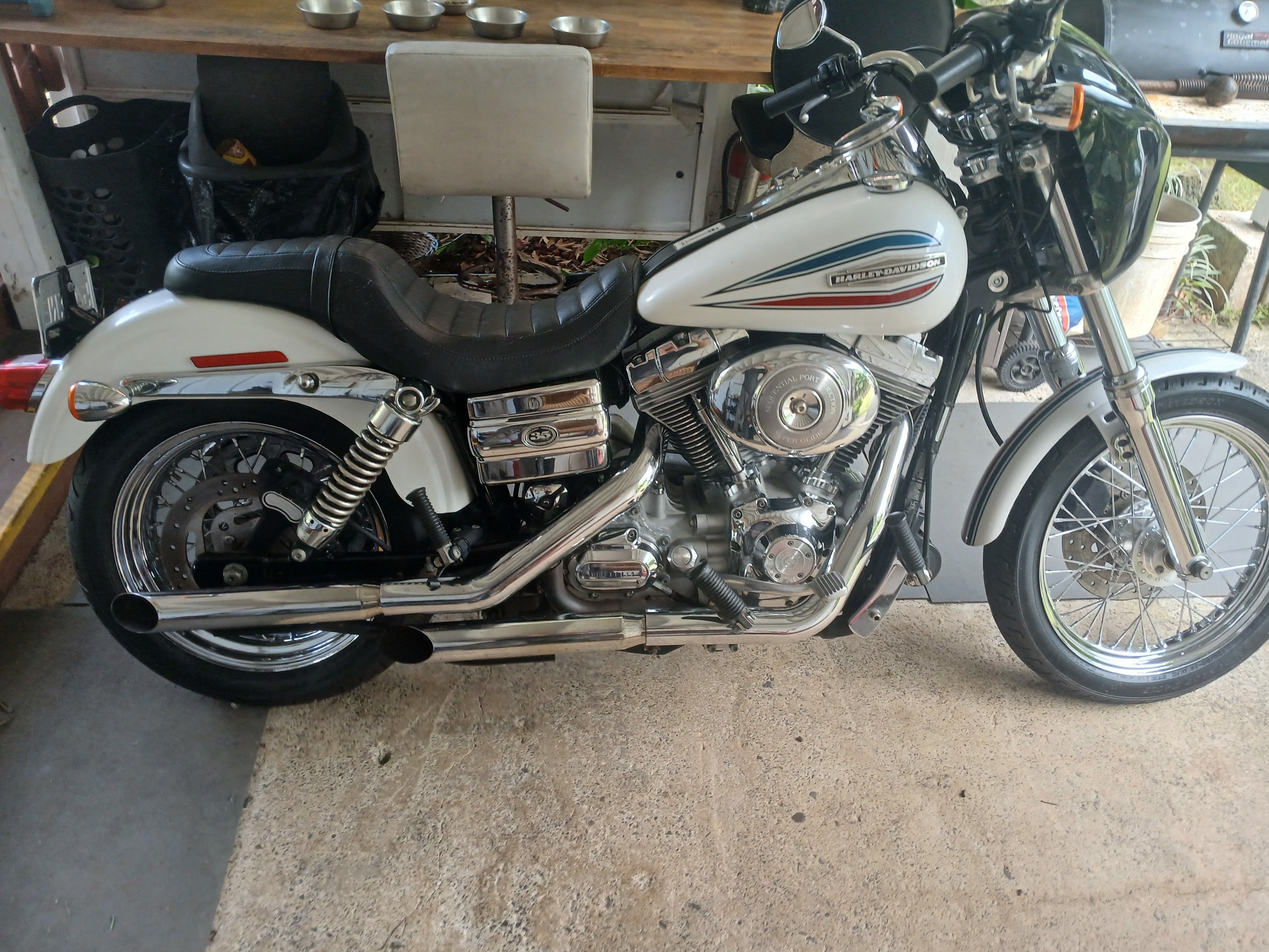 2006 Harley-Davidson DYNA GLIDE® SUPER GLIDE® SUPER GLIDE® in Honolulu, HI