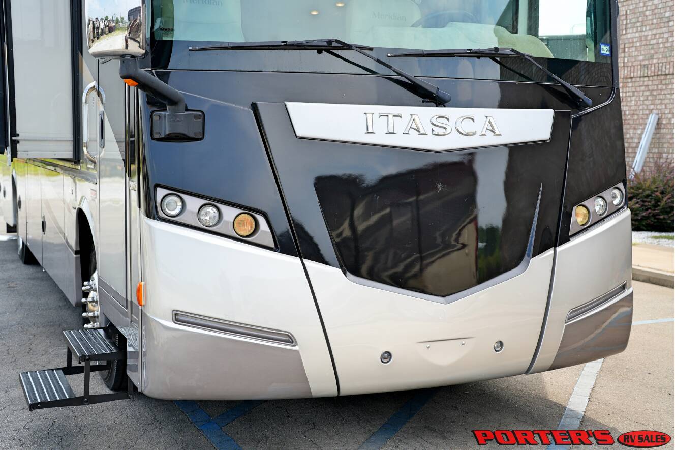 A photo of this 2015 Itasca MERIDIAN 36M