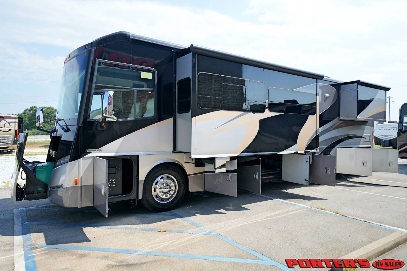 A photo of this 2015 Itasca MERIDIAN 36M