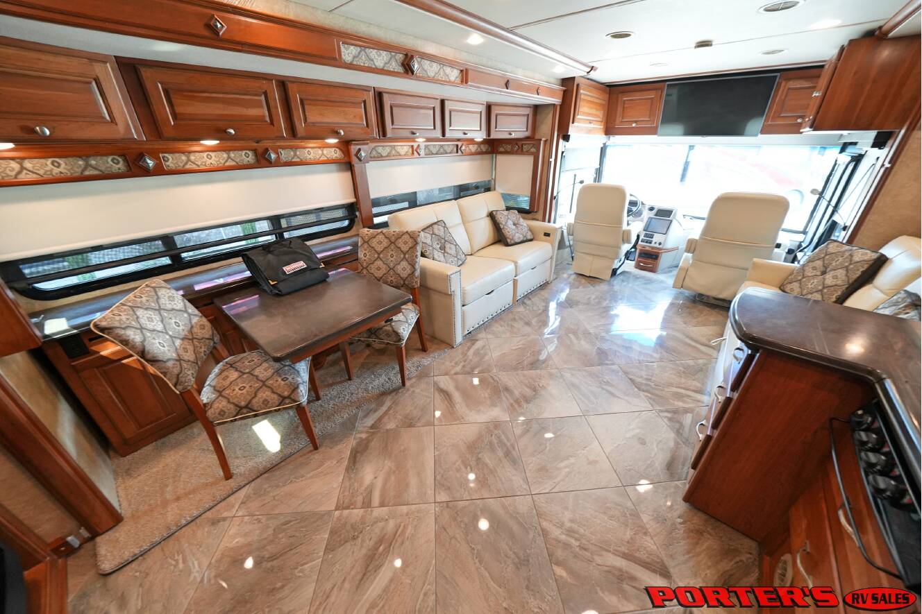 A photo of this 2015 Itasca MERIDIAN 36M