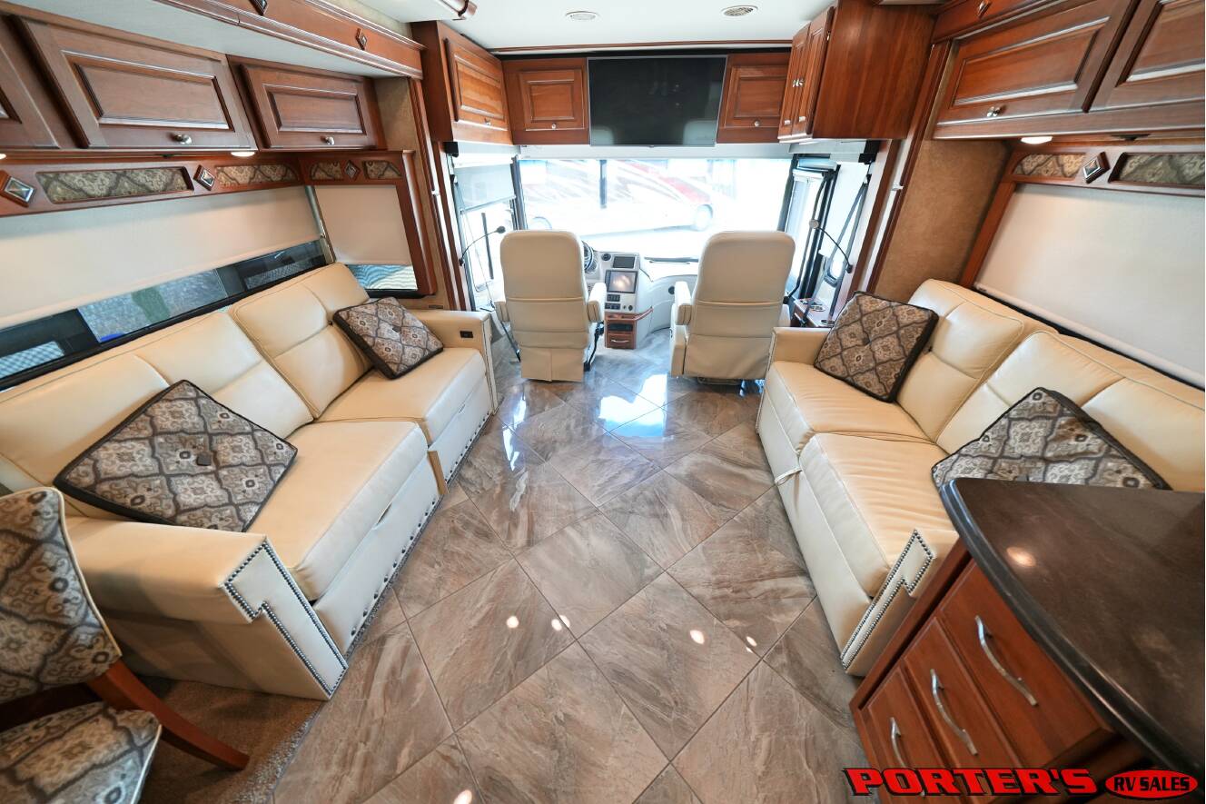 A photo of this 2015 Itasca MERIDIAN 36M