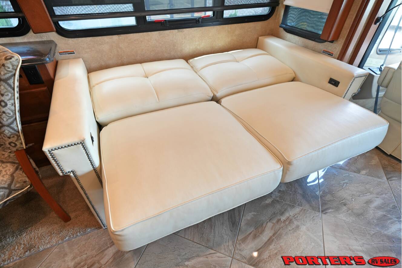 A photo of this 2015 Itasca MERIDIAN 36M