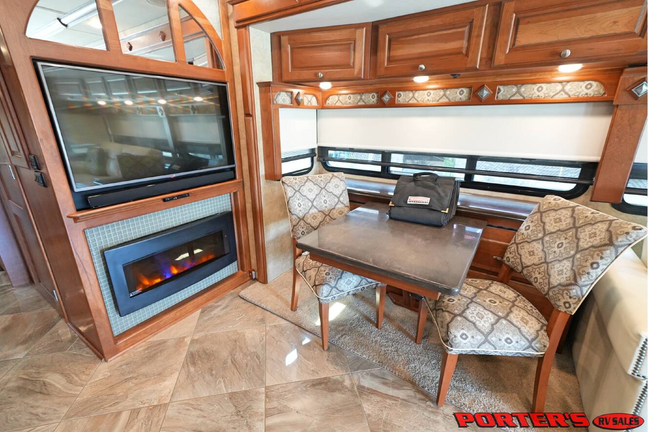 A photo of this 2015 Itasca MERIDIAN 36M