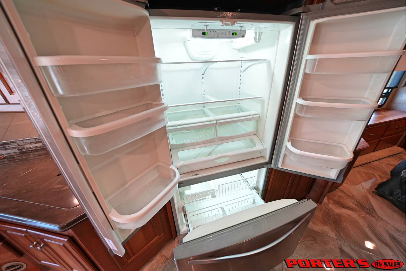 A photo of this 2015 Itasca MERIDIAN 36M