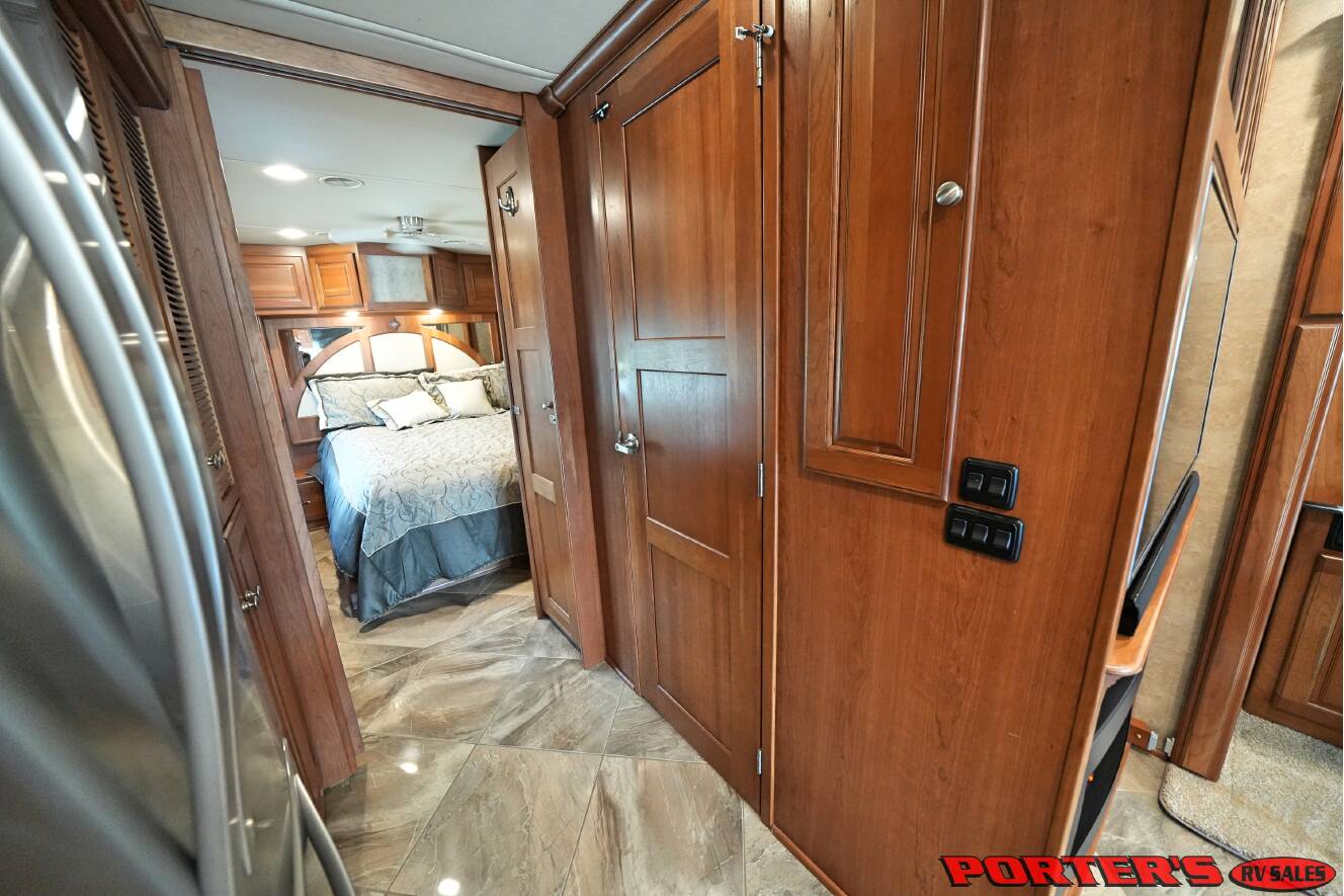 A photo of this 2015 Itasca MERIDIAN 36M