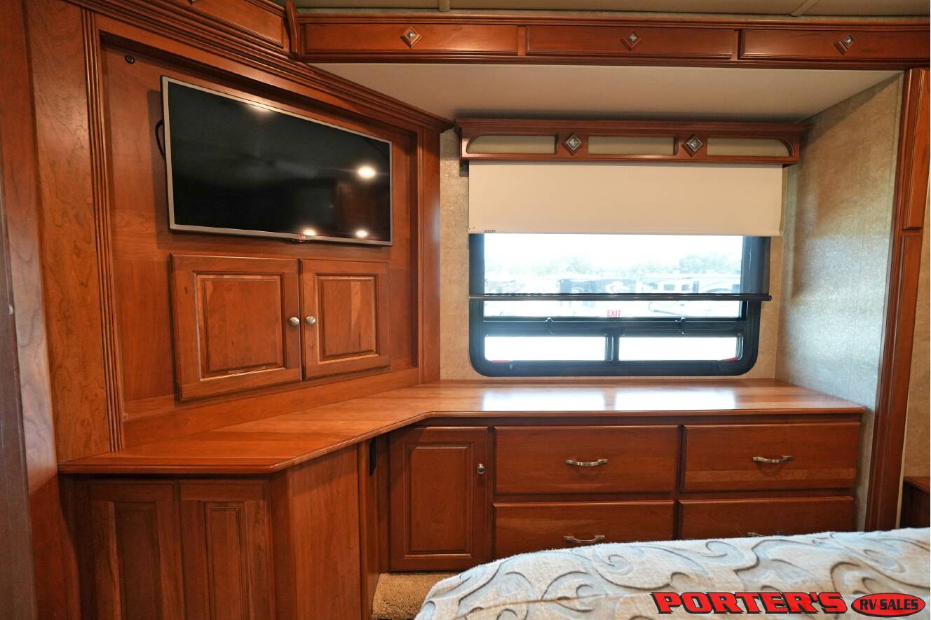 A photo of this 2015 Itasca MERIDIAN 36M