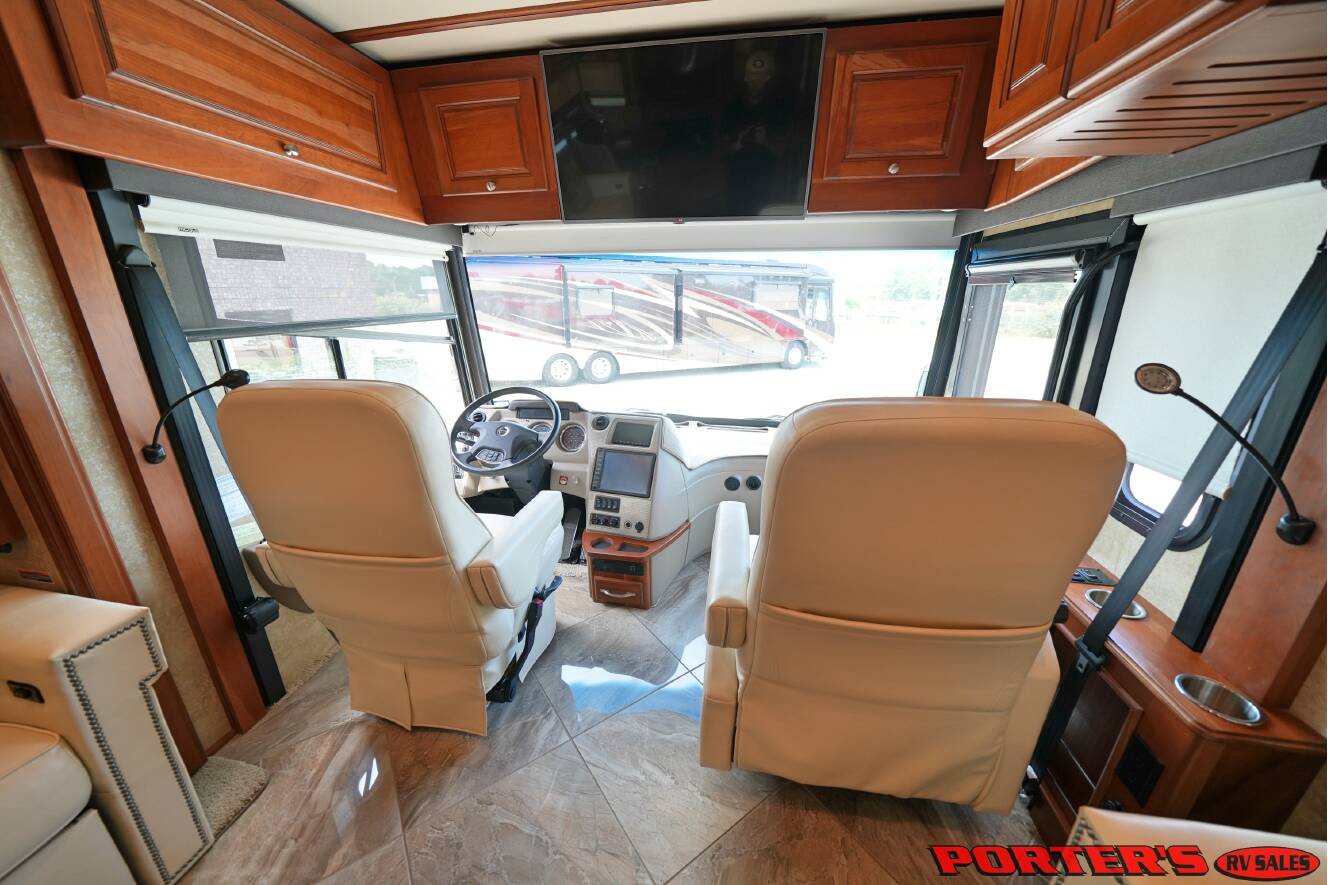 A photo of this 2015 Itasca MERIDIAN 36M