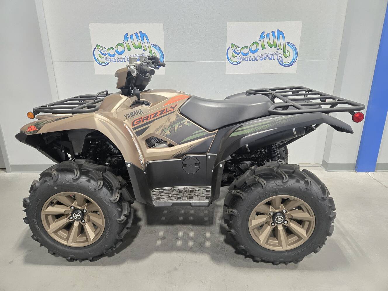 A photo of this 2027 Yamaha Grizzly EPS XT-R