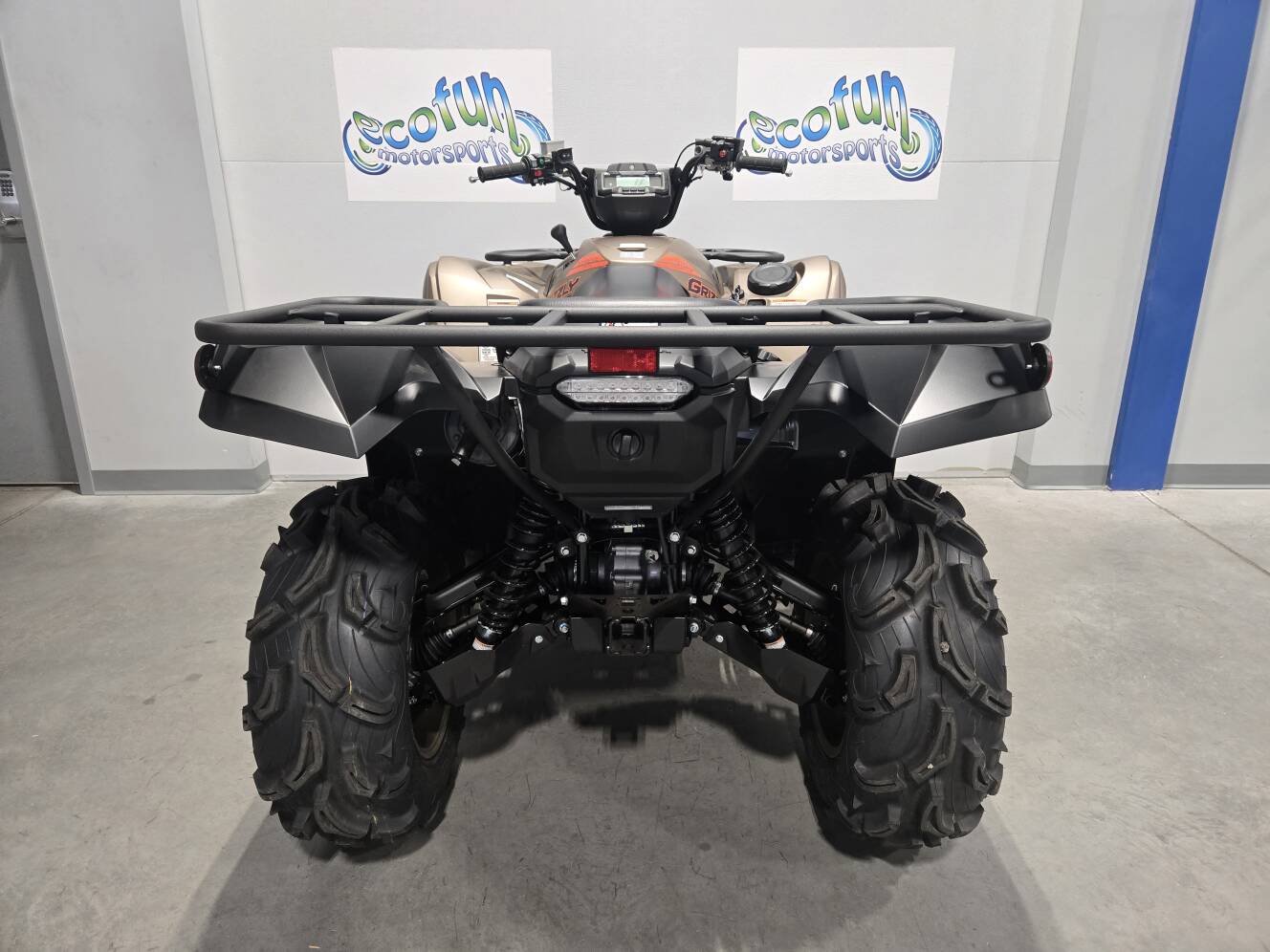 A photo of this 2027 Yamaha Grizzly EPS XT-R