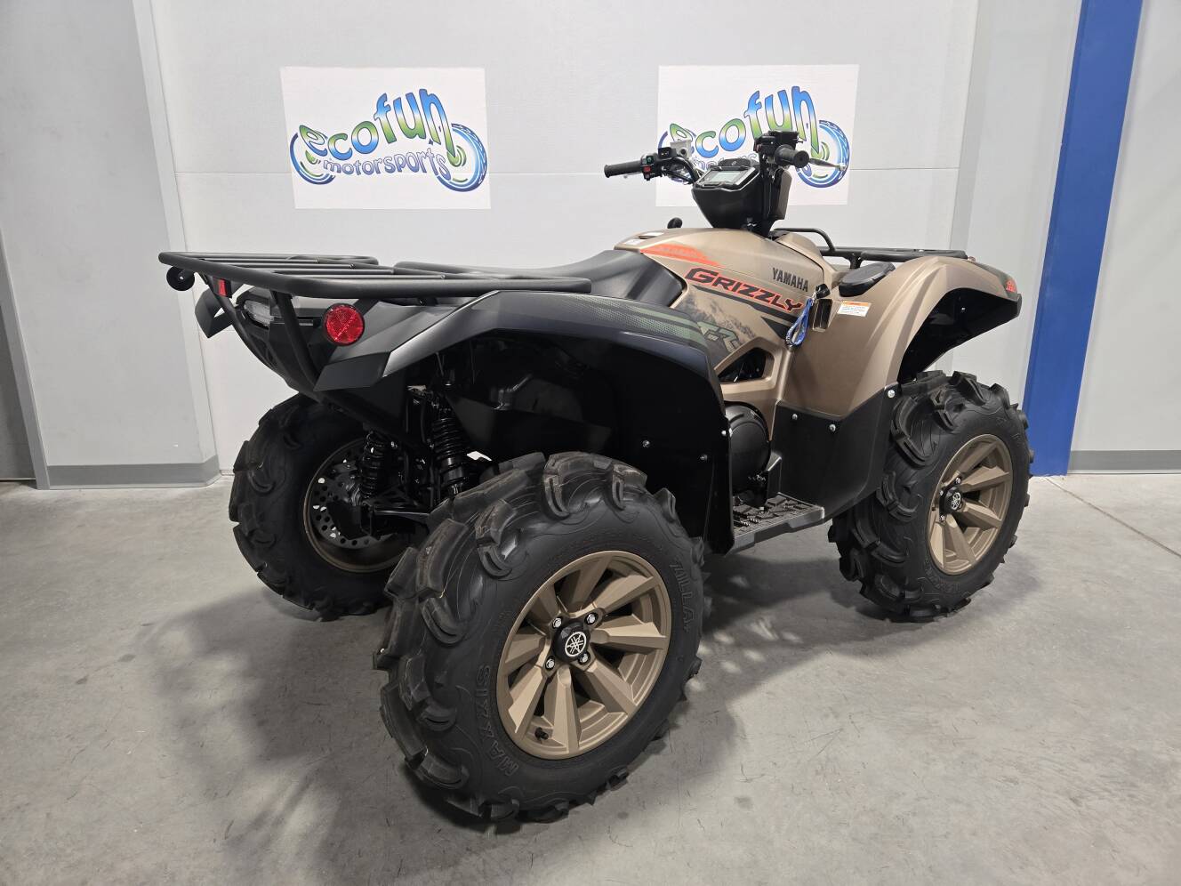 A photo of this 2027 Yamaha Grizzly EPS XT-R