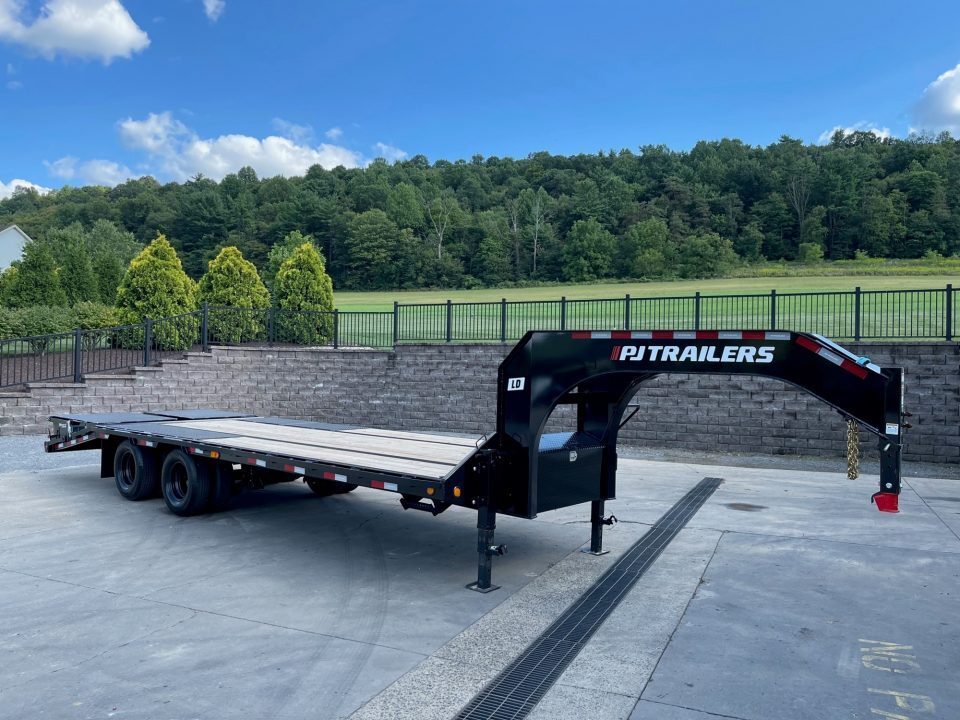 2026 PJ TRAILERS LD in Milan, PA