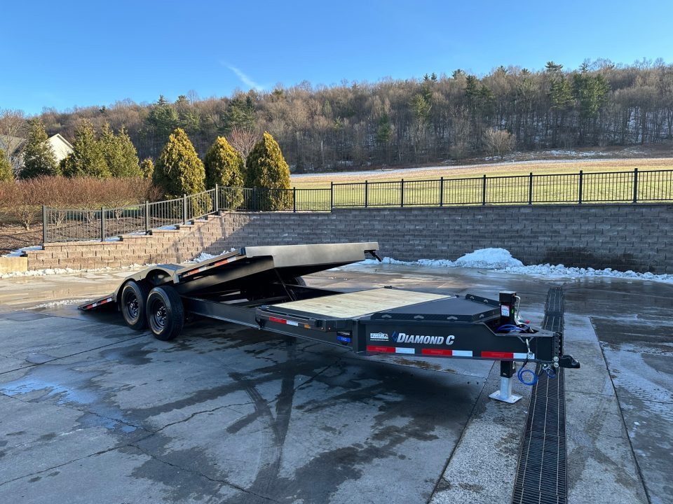 2026 Diamond C Trailers HXD207 in Cocolamus, PA