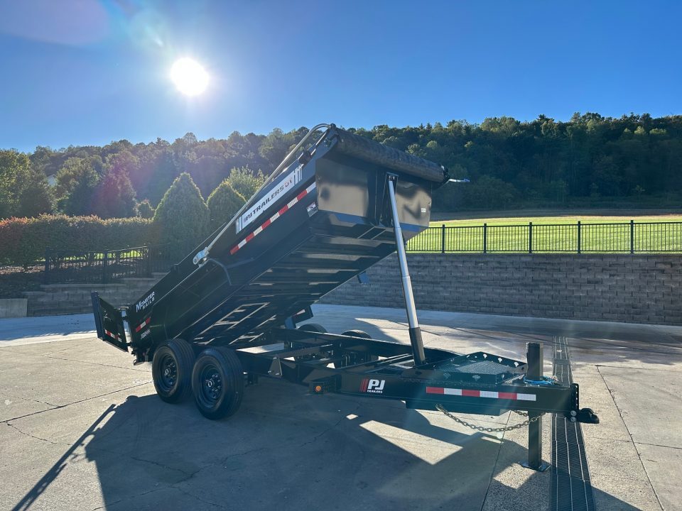 2026 PJ TRAILERS DT1 in Milan, PA