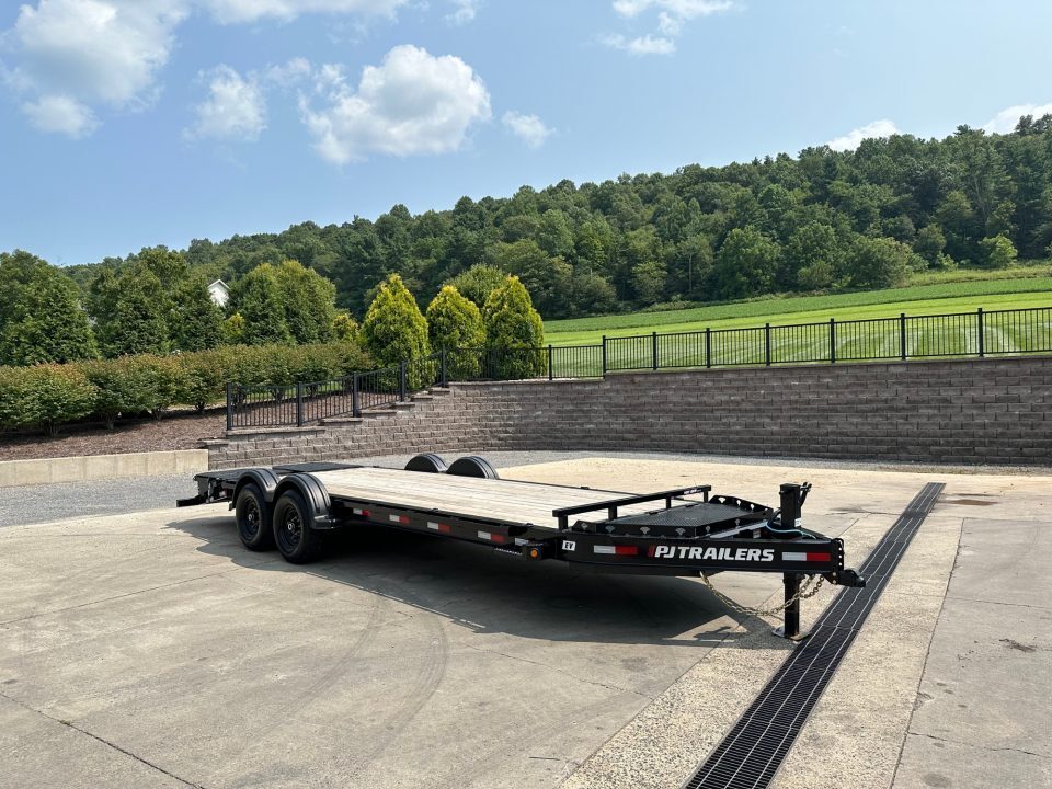 2026 PJ TRAILERS EV in Cocolamus, PA