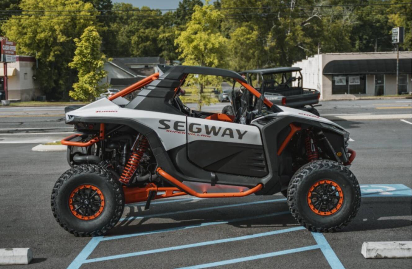 A photo of this 2026 Segway SUPER VILLAIN SX20 T