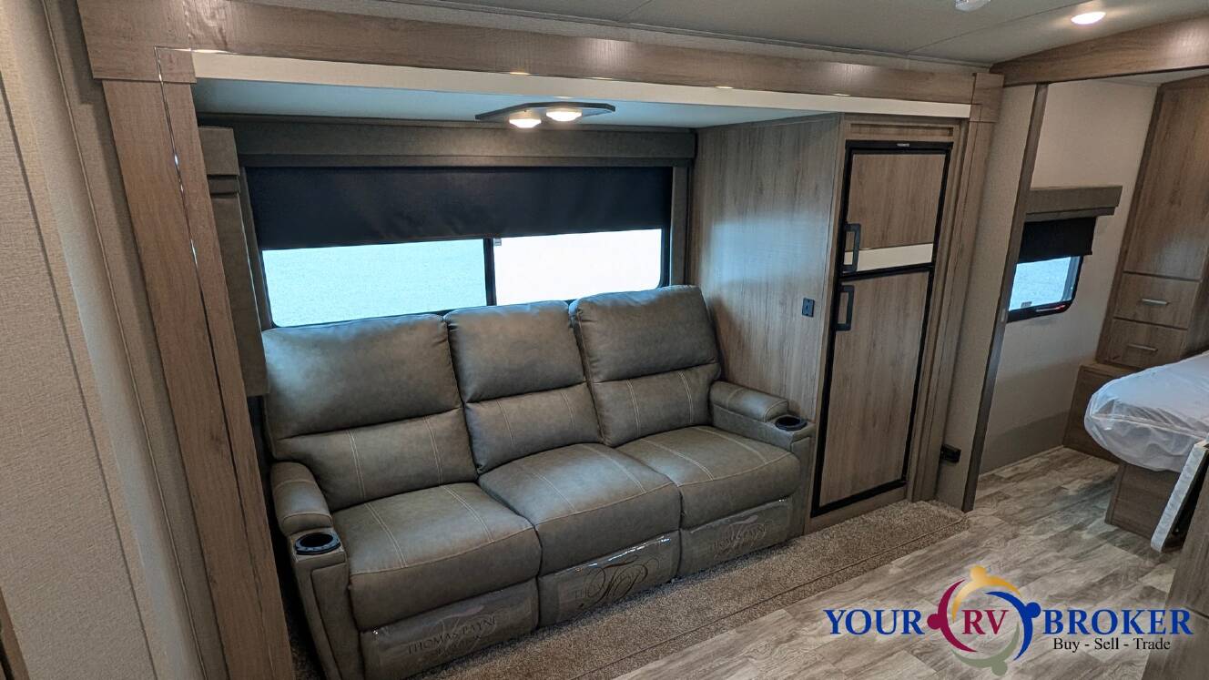 A photo of this 2022 Grand Design IMAGINE 2400BH