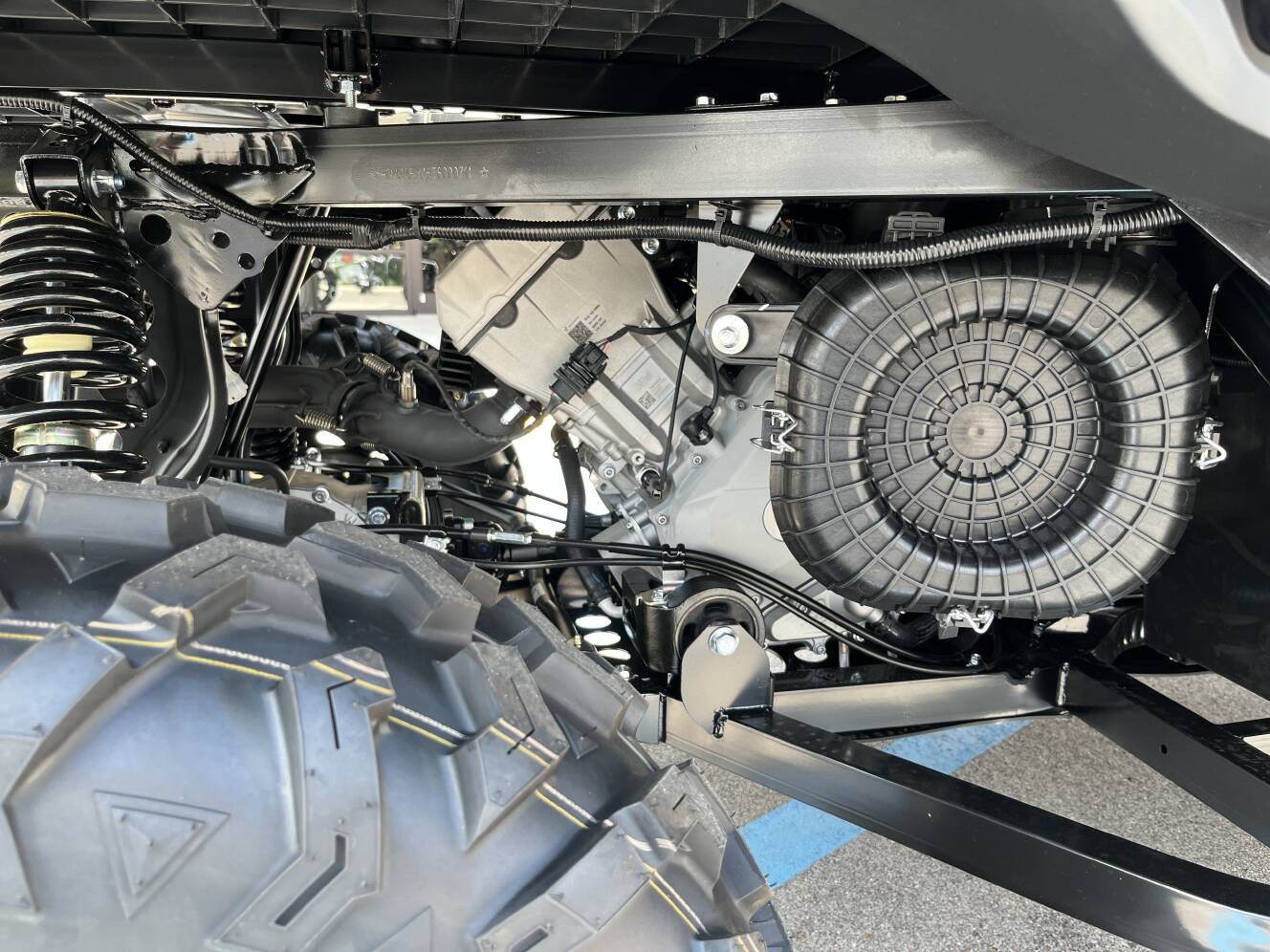 A photo of this 2026 Segway UT6 S
