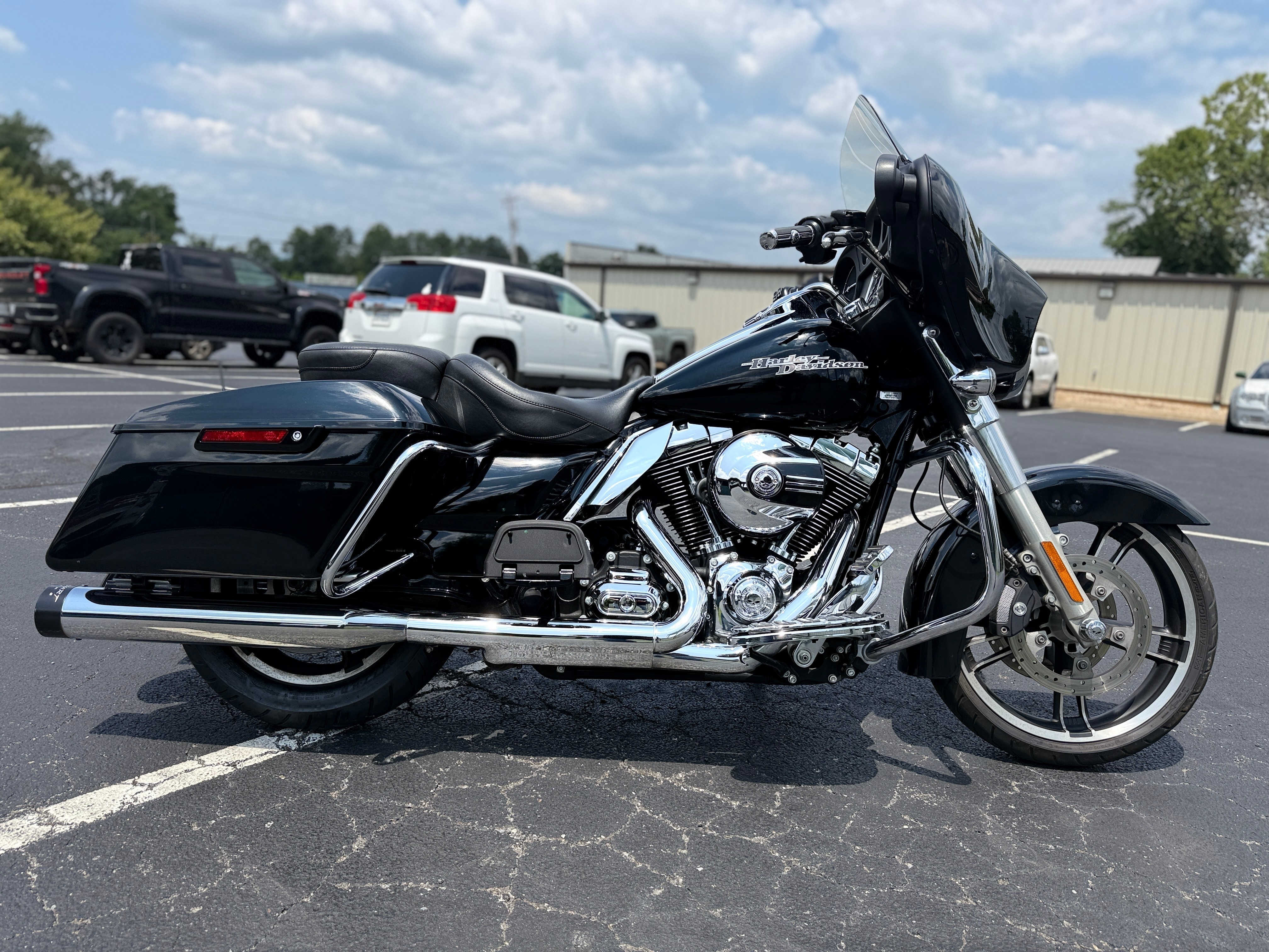 2014 Harley-Davidson Street Glide® in Lynchburg, VA