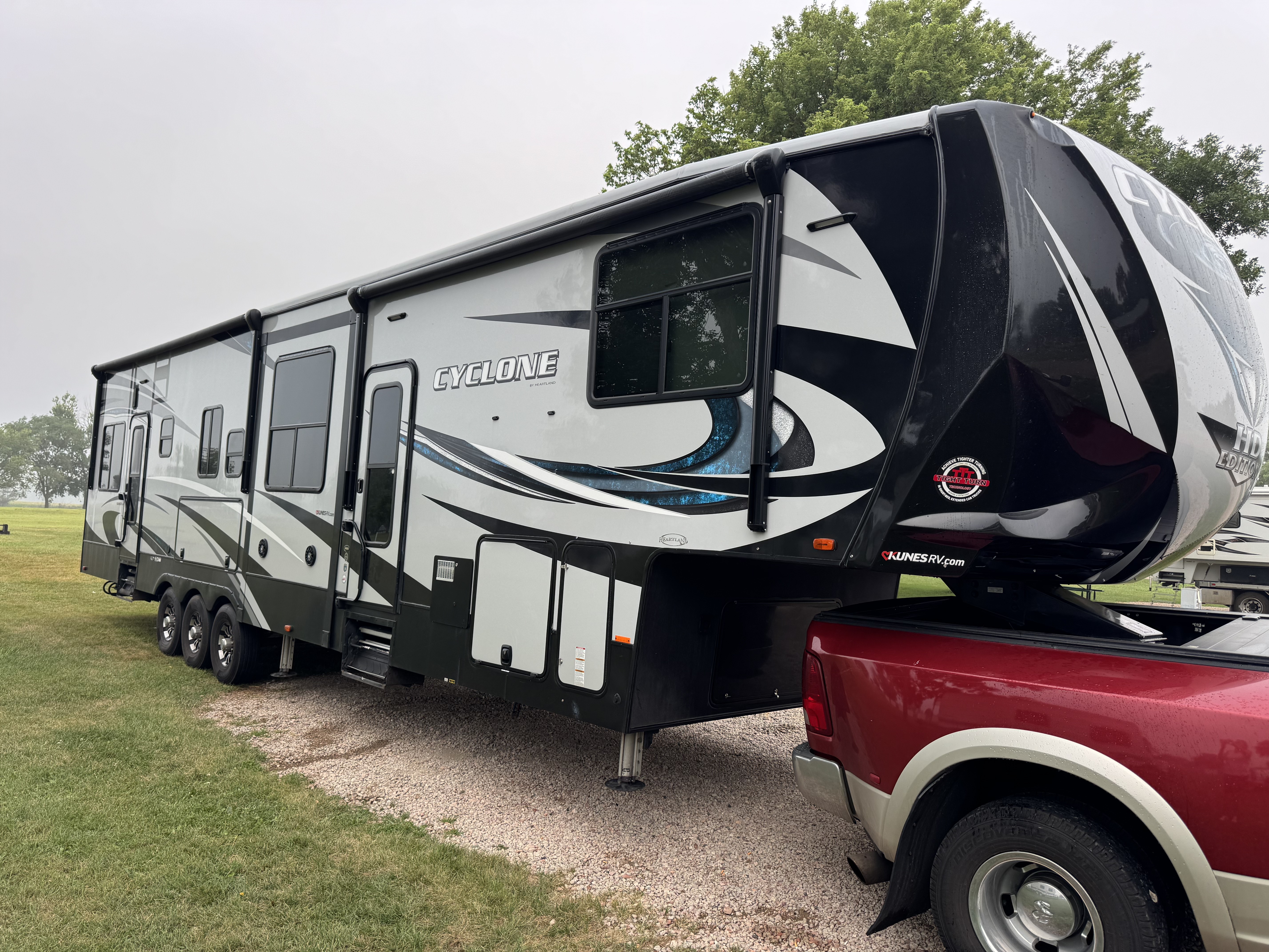 2018 Heartland CYCLONE 4005 in spencer NE