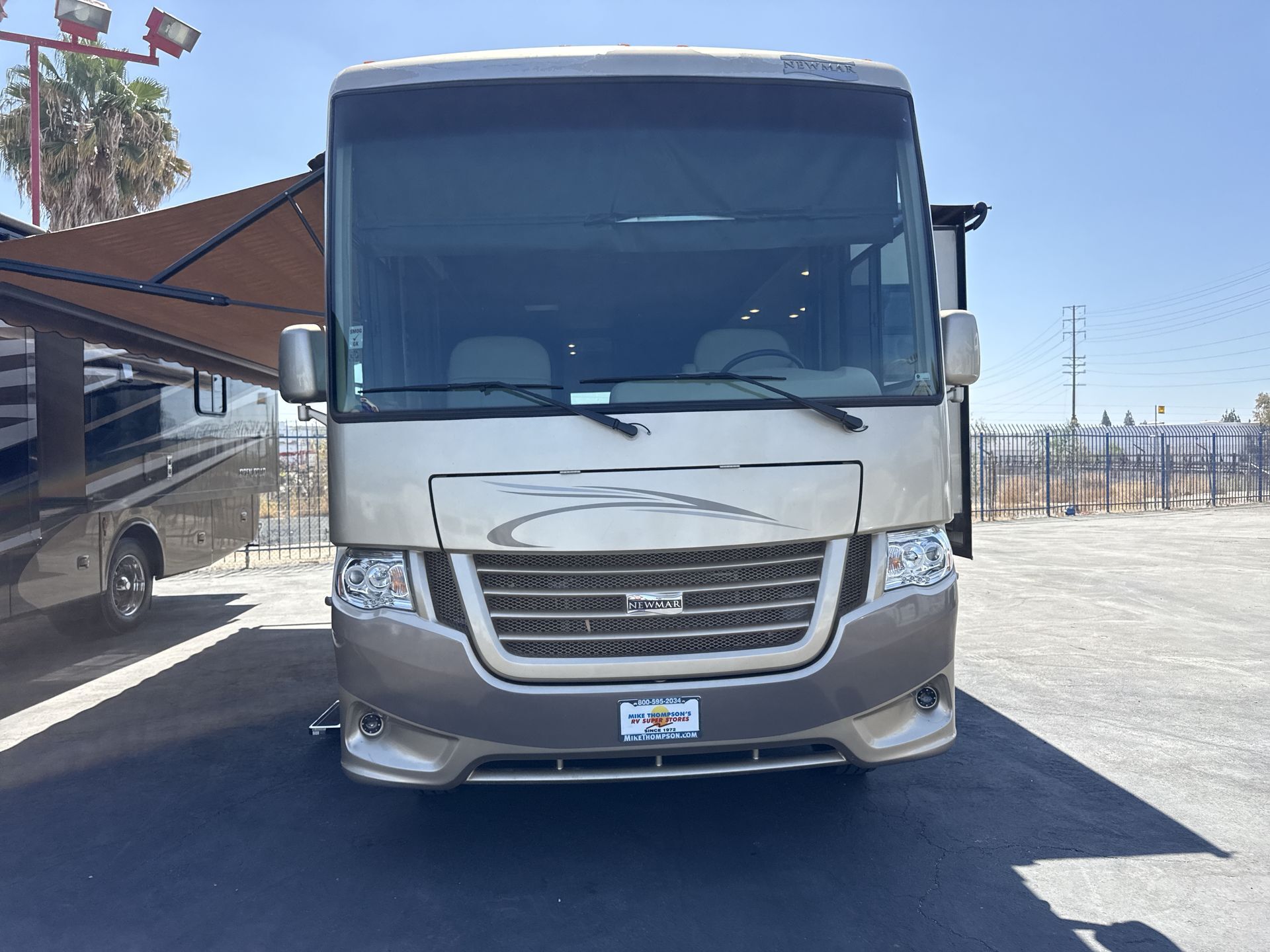 2016 Newmar BAY STAR 3518 in santa fe springs CA
