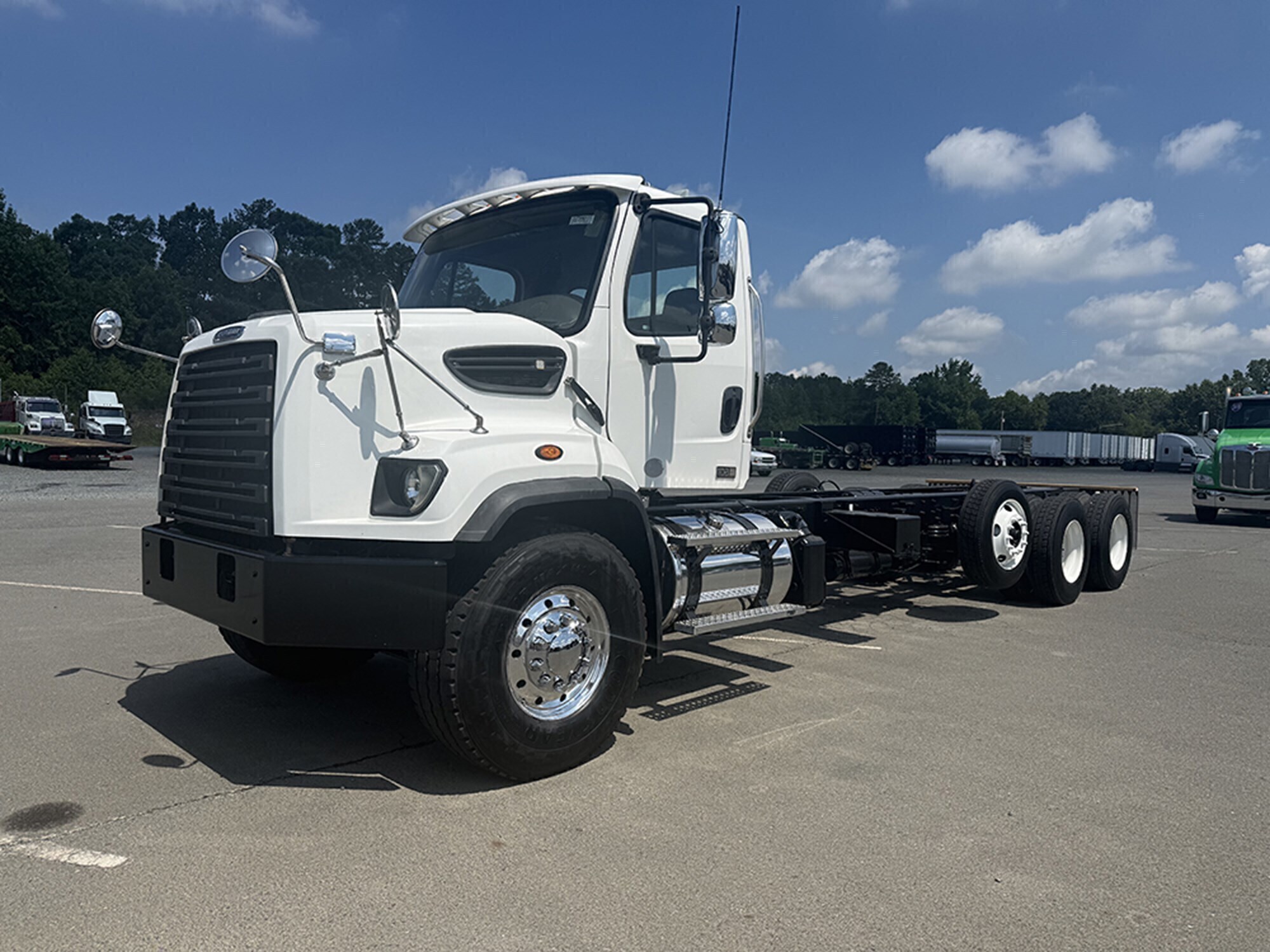 2016 FREIGHTLINER 108 SD in Rock Hill, SC