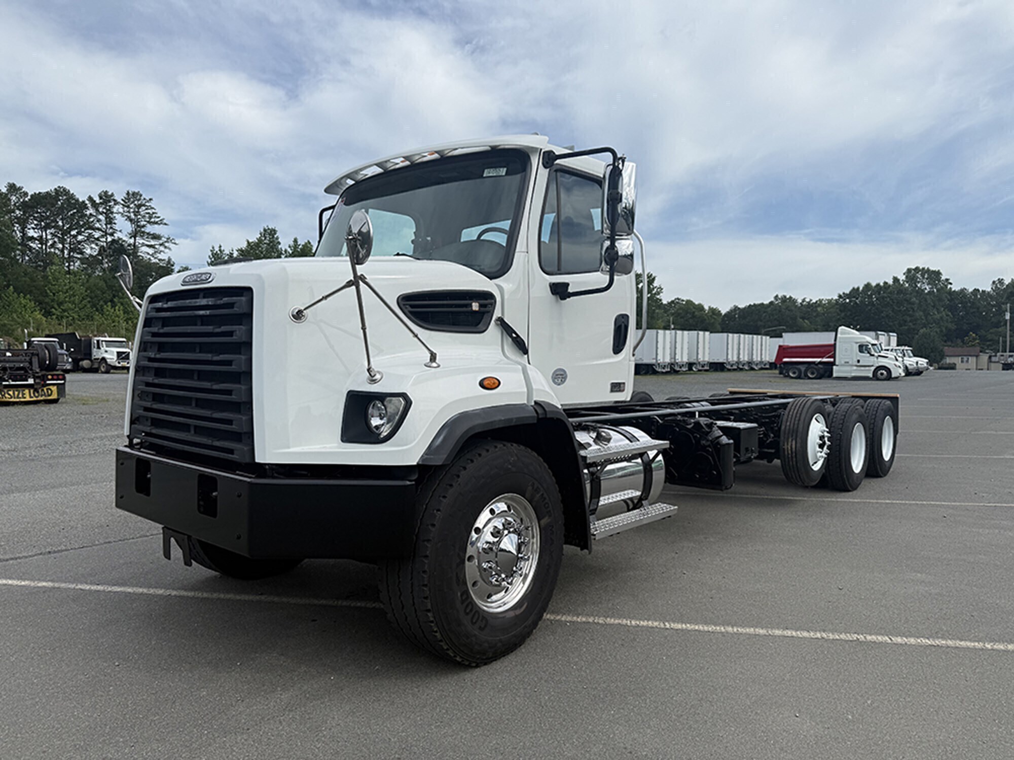 2019 FREIGHTLINER 108 SD in Rock Hill, SC