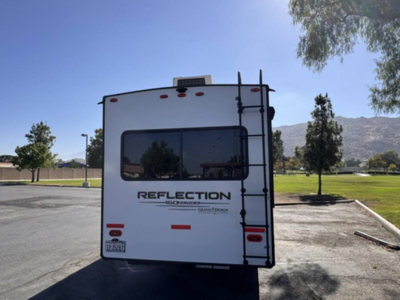 A photo of this 2025 Grand Design REFLECTION 150 SERIES 260RD