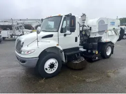 2016 INTERNATIONAL 4000